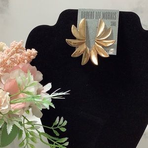 NWT- Robert Lee Morris Soho Earrings